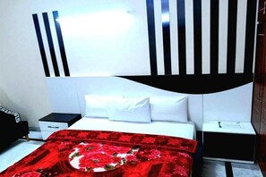 Habitación estándar | Tabla de planchar con plancha y wifi gratis