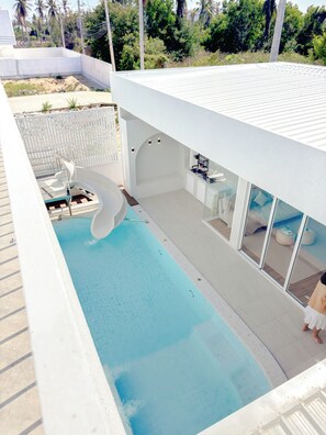 Utomhuspool