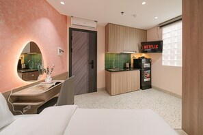 Standard Double Room | Free WiFi, bed sheets