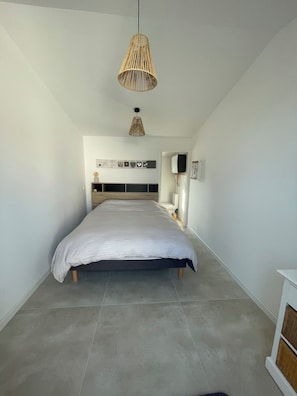5 bedrooms, iron/ironing board, WiFi, bed sheets - Arcachonnaise 5 bedrooms, quiet, bikes, 500M from the beach (Arcachon)
