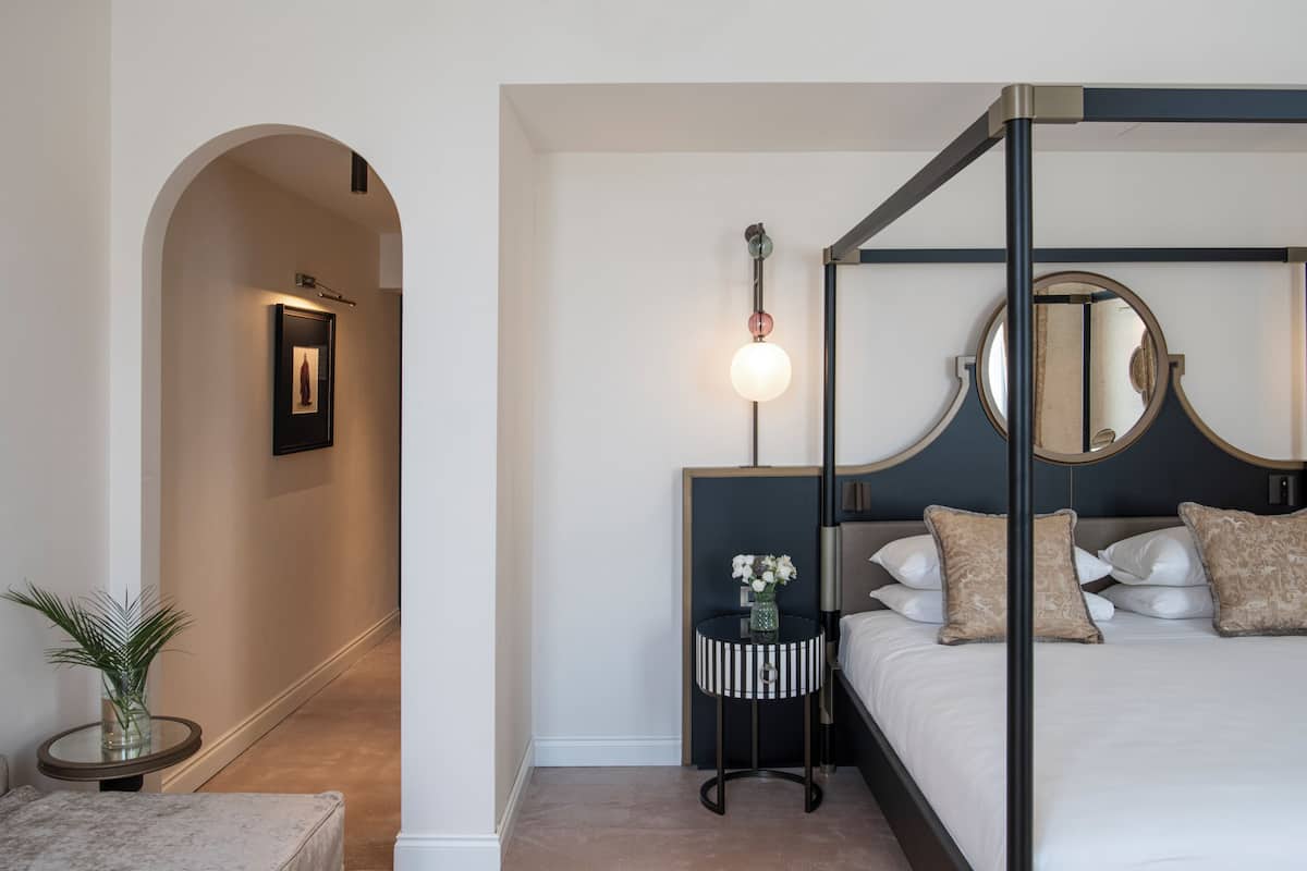 Deluxe-Doppelzimmer | Minibar, Zimmersafe, Verdunkelungsvorhänge, kostenlose Babybetten