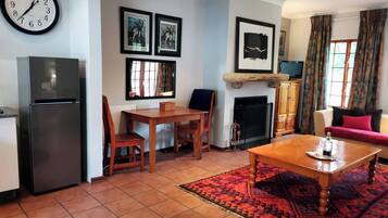 Ferienhaus, 1 Schlafzimmer, barrierefrei, Balkon | Esszimmer