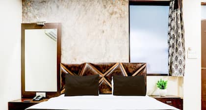 Deluxehotel Siddhi Vinayak