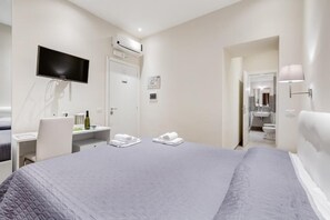 Room - Vrbo Property (Roma)