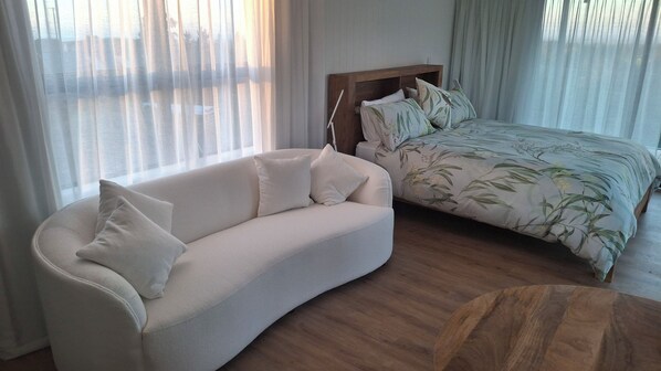1 habitación y ropa de cama