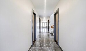 Lobby - Fabhotel Ansh (Chhatrapati Sambhajinagar)