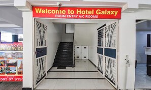 Property entrance - Via Galaxy Apartments (Pune)