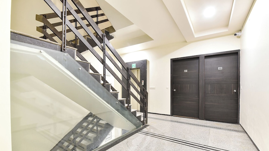 FabHotel Harsh Paradise - Malviya Nagar
