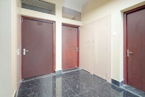Lobby - Fabhotel Grant Heights (Bhubaneshwar)