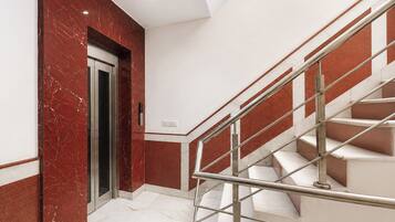 Elevator