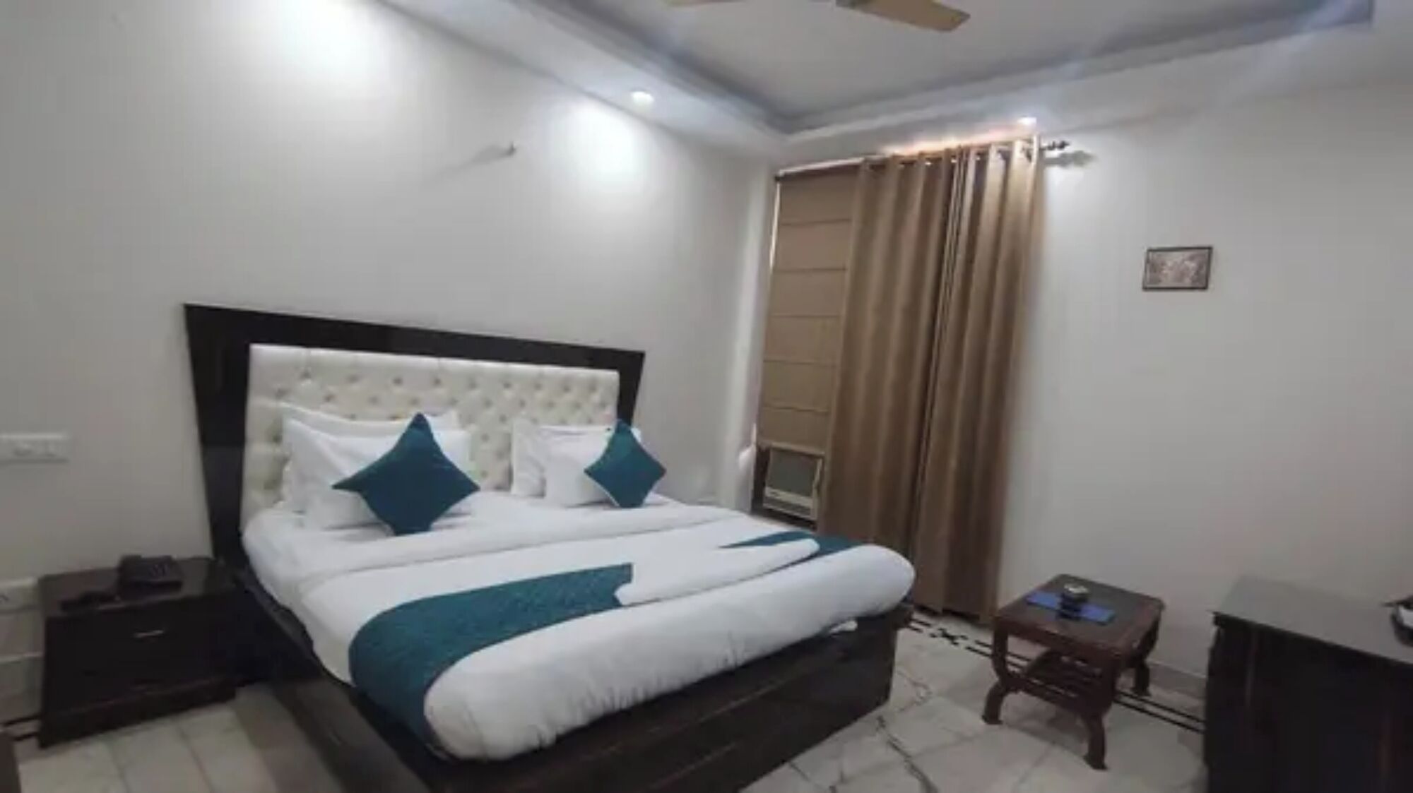 Deluxe Room | Egyptian cotton sheets, premium bedding, in-room safe, free WiFi