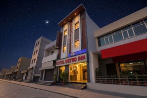 Exterior - Fabhotel Metro Inn I (New Delhi)