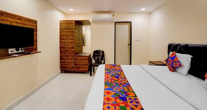Fabhotel Sri Narmada Grand