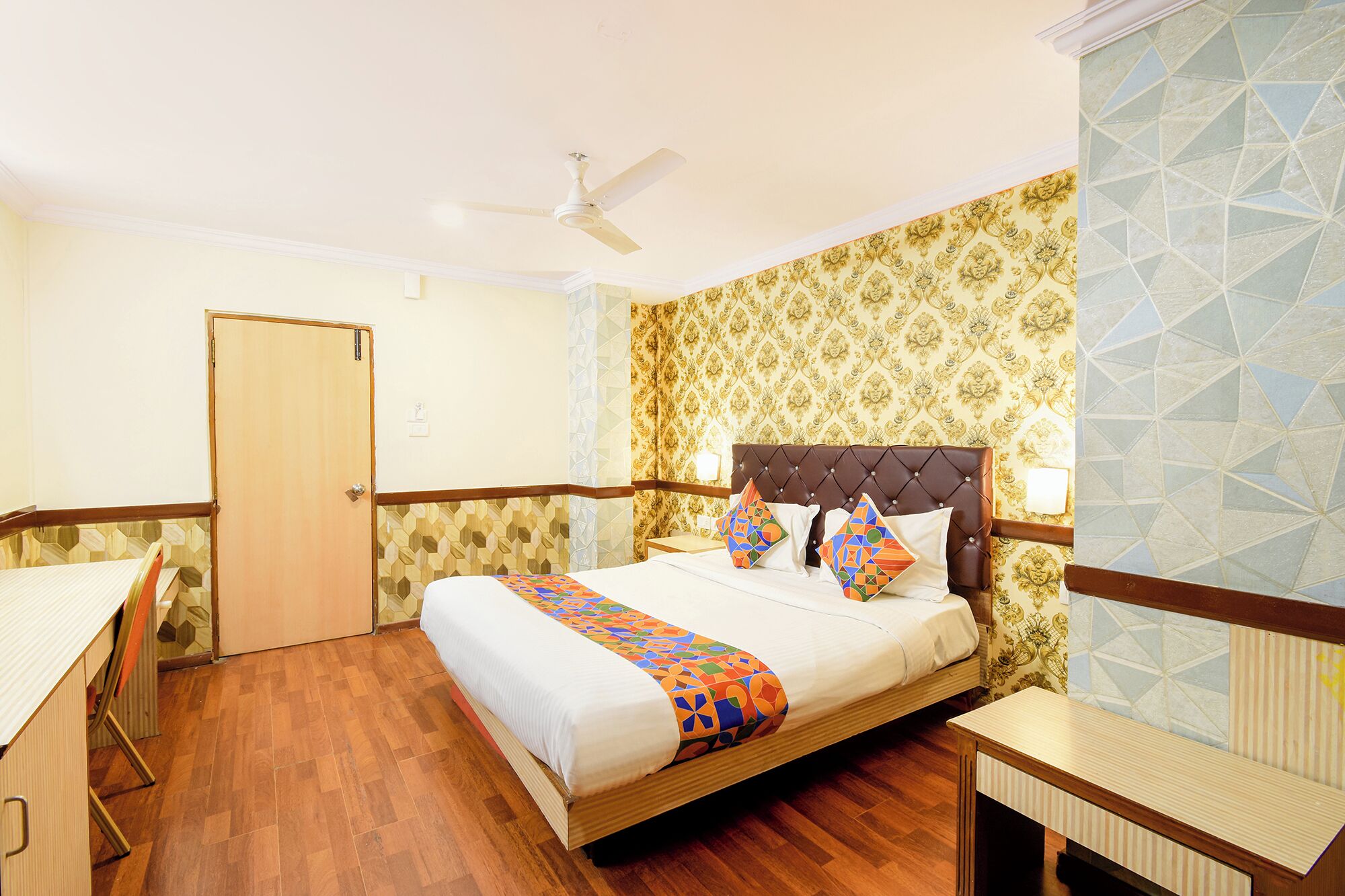 Deluxe Room | Egyptian cotton sheets, premium bedding, in-room safe, free WiFi