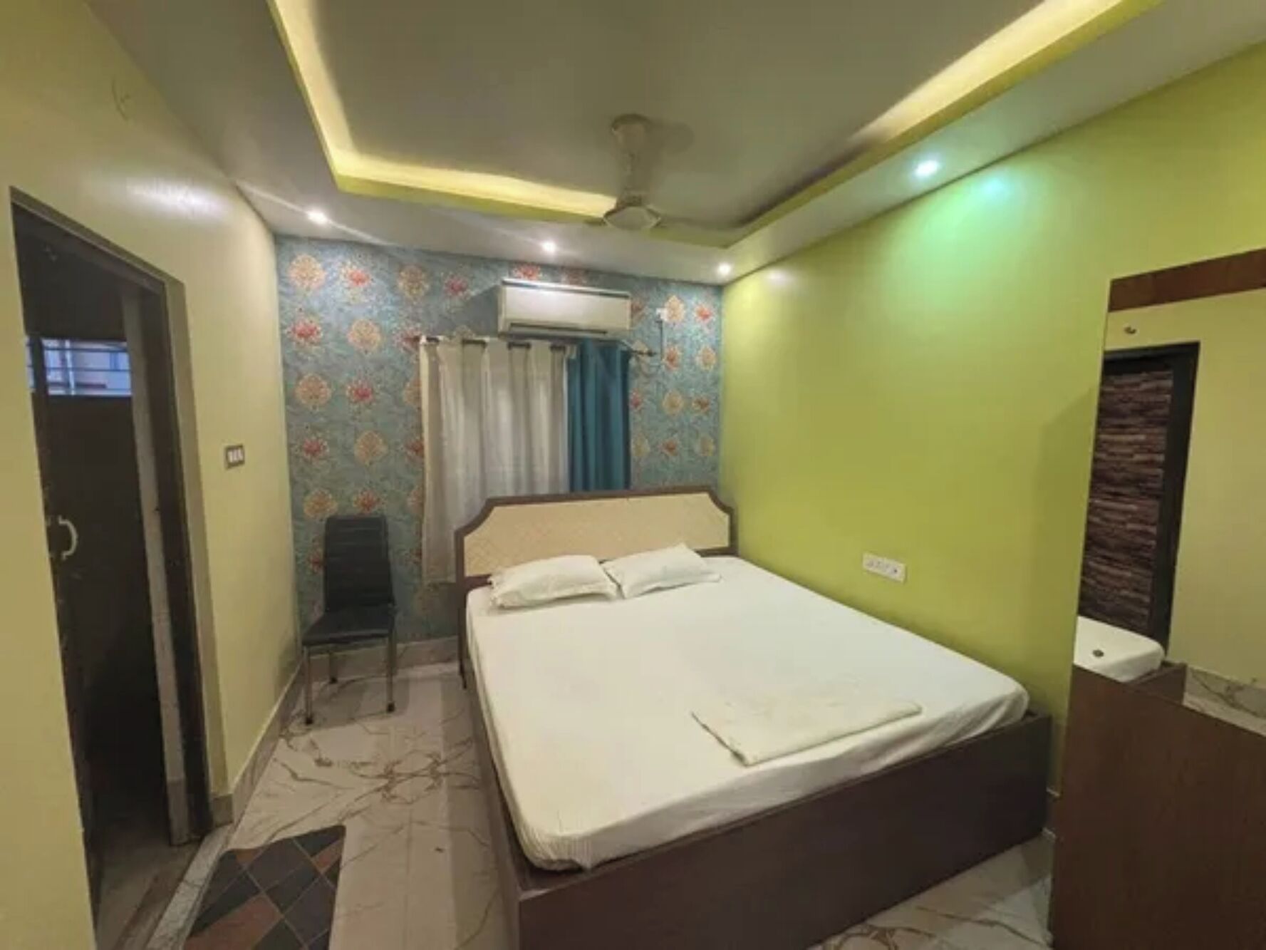 Premium Room | Egyptian cotton sheets, premium bedding, free WiFi, bed sheets