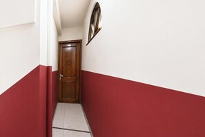 Lobby - Via Comfort Stay Green Park (New Delhi)
