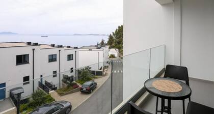 Velaris Apartments