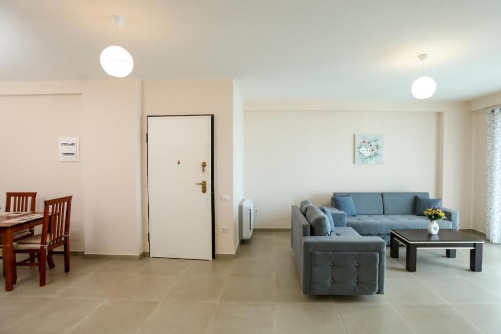 Apartment, Balcony, Sea View | Living area