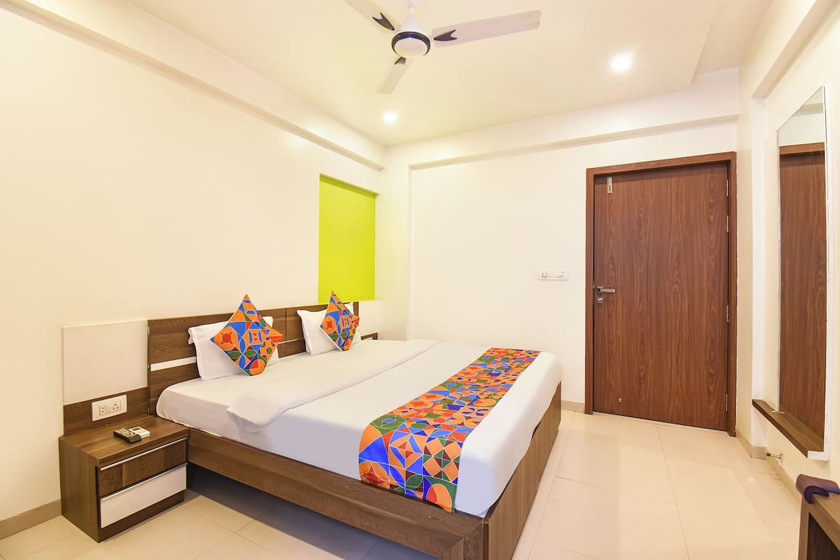 Phòng Deluxe | Bộ trải giường bằng vải cotton Ai Cập, bộ đồ giường cao cấp 