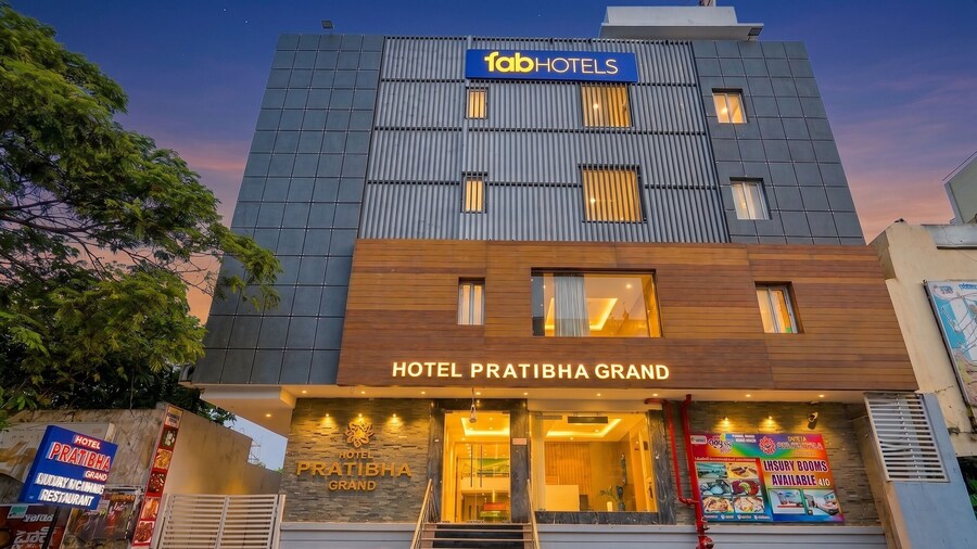 Fabhotel Pratibha Grand