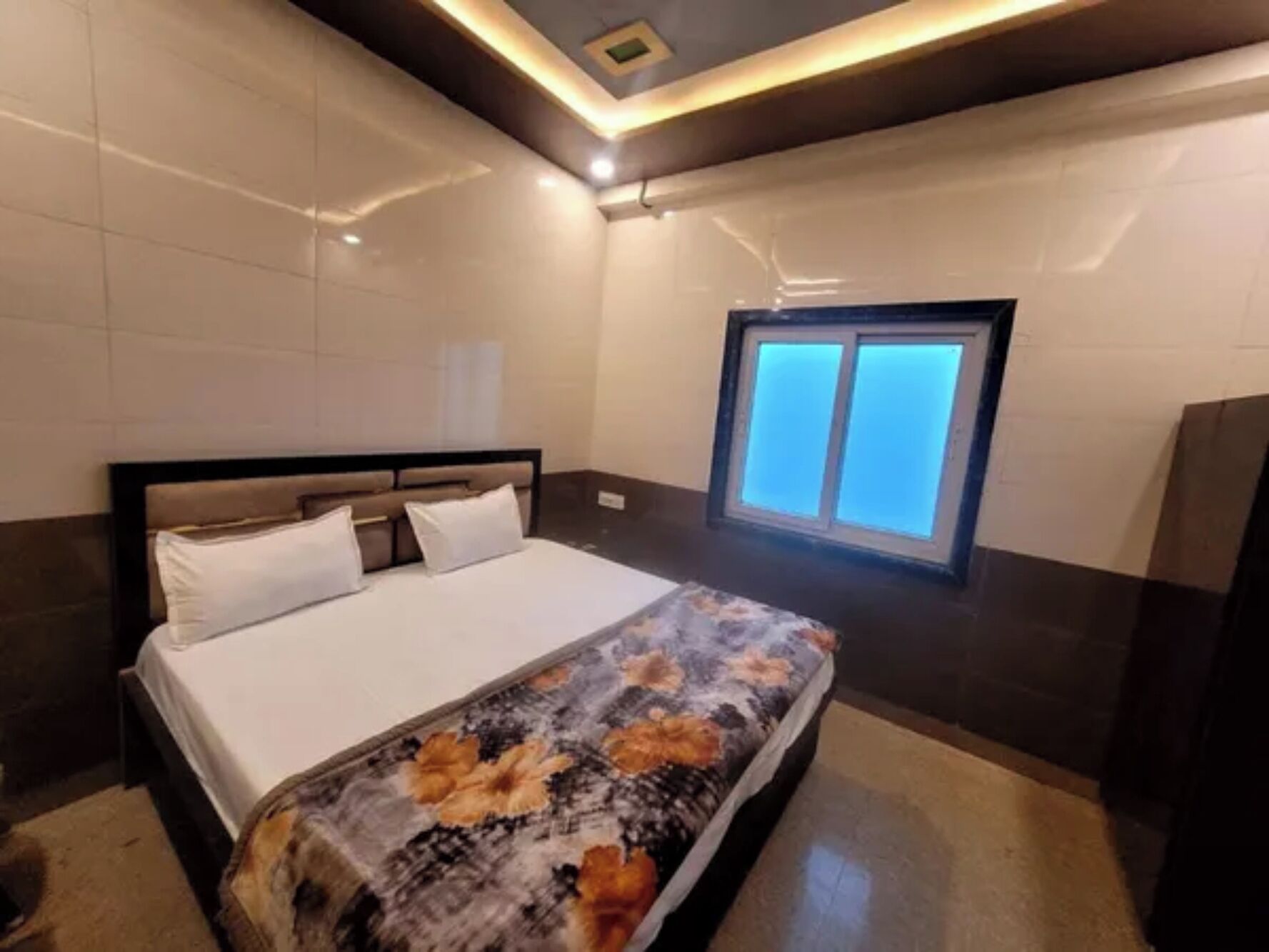 Habitación Premium | Sábanas de algodón egipcio, ropa de cama de alta calidad, caja fuerte
