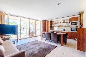 Apartment, 2 Bedrooms, Pool Access, Pool View | Living room - Vila das Lagoas Salgados Retreat (Albufeira)