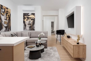 Departamento | Sala de estar | Smart TV de 45 pulgadas con canales vía satélite 