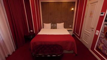 Classic Double Room, City View | Free WiFi