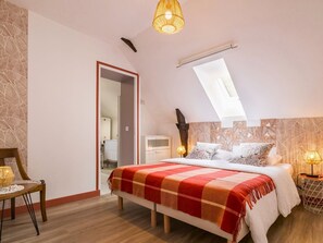 3 chambres, Wi-Fi gratuit, draps fournis