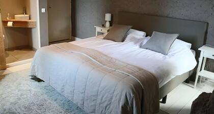 Taupe Room with Gourmet Breakfast in Farm, Grandrupt-de-Bains
