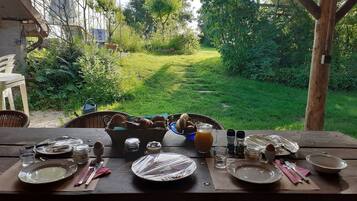 Buiten dineren