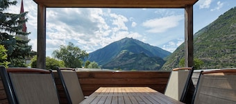 Apartments Schwarzlehen Idyllic time-out with organic pool surrounded by green nature