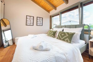 6 bedrooms, desk, travel crib, WiFi - Alpine Clubhouse | Wellness & Entertainment (Weilheim in Oberbayern)