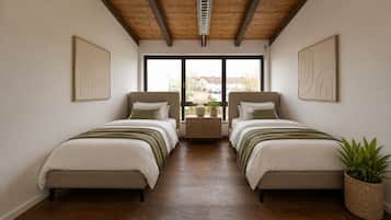 6 Schlafzimmer, Schreibtisch, Reisekinderbett, WLAN