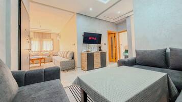 Comfort Apartment, Mountain View | Living area
