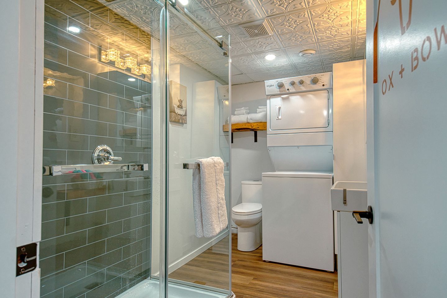 Jetted bath, hair dryer, towels, soap