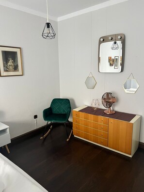 Interior - Apartment "Wohnung in der Altstadt St. Sebald" with Wi-Fi (Nuremberg)
