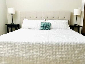 4 bedrooms, WiFi, bed sheets