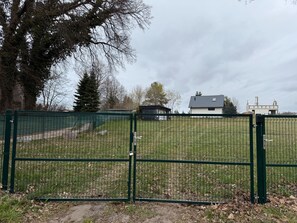 Comfort Chalet, Garden View | Property grounds