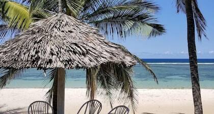 Twiga Lodge Tiwi
