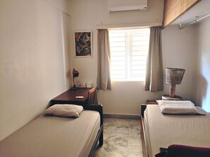 2 bedrooms, iron/ironing board, WiFi, bed sheets - Your Dream AC Stay at Pondicherry White Town (PONDICHERRY)