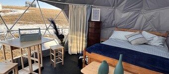 Peaceful Dome on the Plains of Alberta, Perfect for a Serene Weekend to Reconnect with Nature