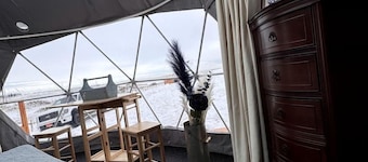 Peaceful Dome on the Plains of Alberta, Perfect for a Serene Weekend to Reconnect with Nature
