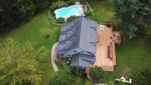 Exterior - Secluded Riverfront Farmhouse with Pool, Hot Tub & Firepit in Ontario, Canada (Marmora)