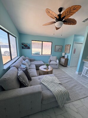 Smart TV - Cozy One Bedroom Close to the beach with Putting Green (Panama City Beach)