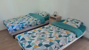2 bedrooms