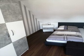 Free WiFi, bed sheets - Vrbo Property (Röbel/Müritz)
