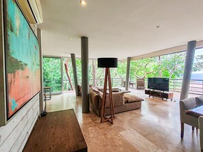 Fernseher