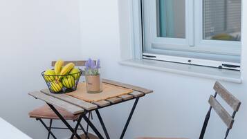 Luxury Cycladic Residence, Ground Floor | Terrasse/Patio