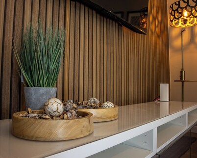 Welcome to your home-away-from-home in Southampton!